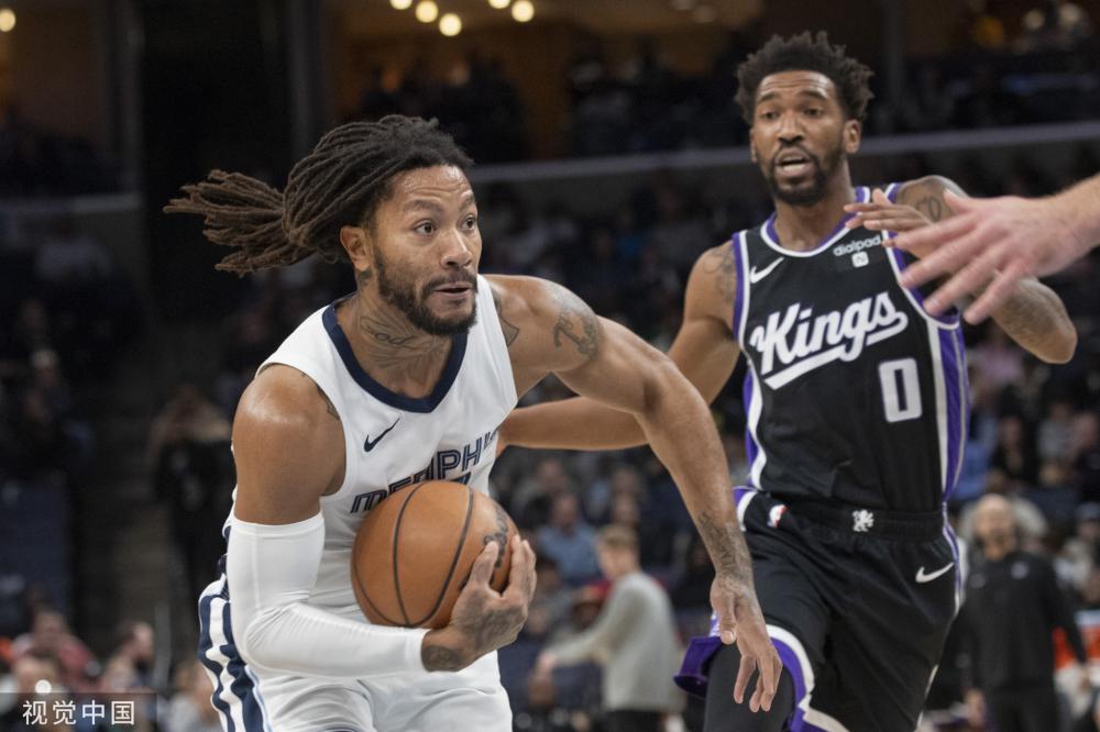 两队的交锋 两队的交锋